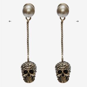 Alexander McQueen Pave Skull Chain Earrings in Gold